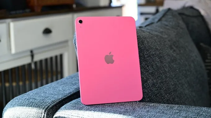 Apple iPad A16 là lựa chọn hoàn hảo cho sinh viên thích gọn nhẹ