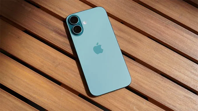 iPhone 16 là mẫu máy thuộc thế hệ tiêu chuẩn ra mắt vào tháng 9/2024