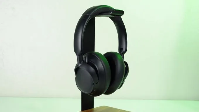 Tai nghe chụp tai không dây Baseus Bass BH1