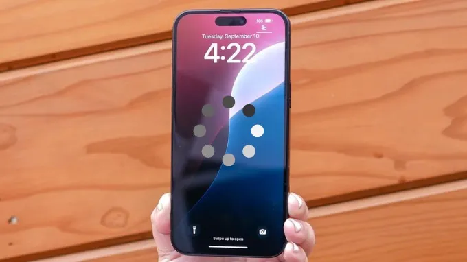 iPhone 16 bị lỗi cảm ứng bị đơ, giật lag