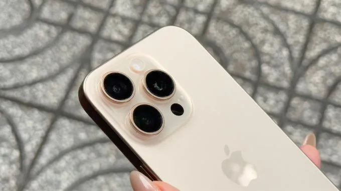 iPhone 16 Pro sở hữu cảm biến chính 48MP