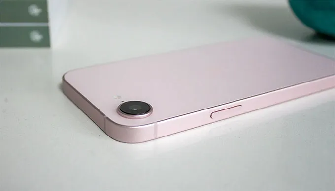 iPhone 17e chỉ có một camera 48MP Fusion ở mặt lưng