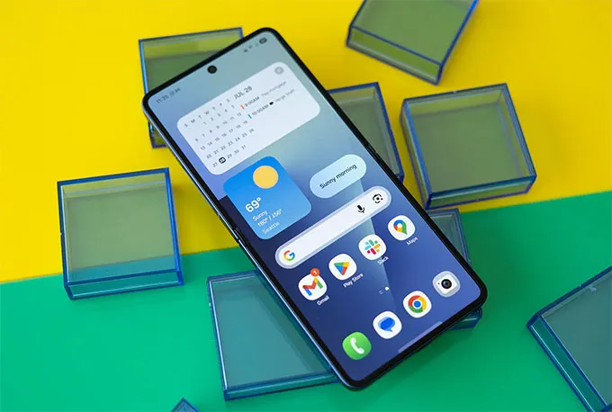 Chênh lệch về chip xử lý giữa Galaxy Z Fold vs Galaxy Z Flip