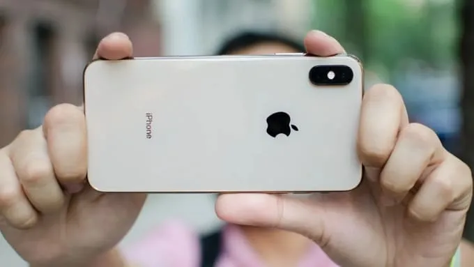 Vậy có nên mua iPhone Xs Max cũ ở thời điểm hiện tại