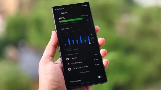 Galaxy Z Fold8 Ultra cho thời lượng sử dụng tốt hơn đáng kể so với thế hệ trước