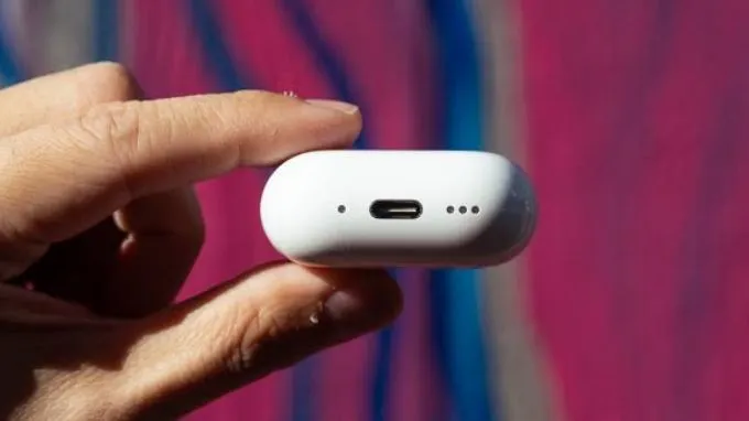  AirPods 5 bản tiêu chuẩn đạt thời lượng nghe tối đa 4 giờ khi bật ANC