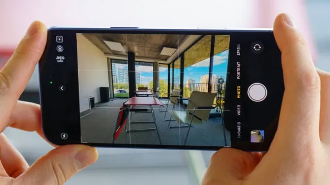 Camera Fusion 48MP zoom quang học 2x