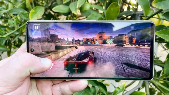 Google Pixel 7 được trang bị vi xử lý Google Tensor G2