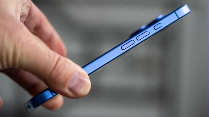 Đánh giá thiết kế iPhone 16