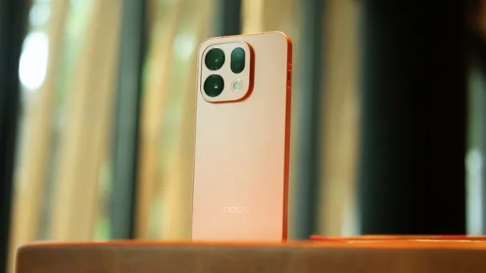 Đánh giá OPPO Find X9s về thiết kế