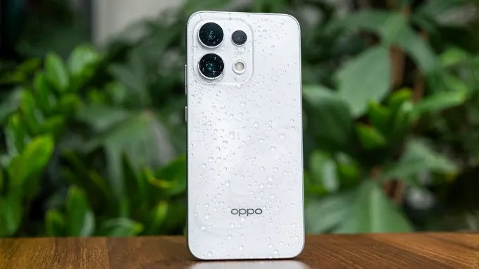 OPPO Reno16 F đạt chuẩn IP66, IP68, IP69 và IP69K