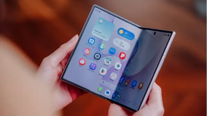 Galaxy Z Fold8 được cài sẵn One UI 9 dựa trên Android 17