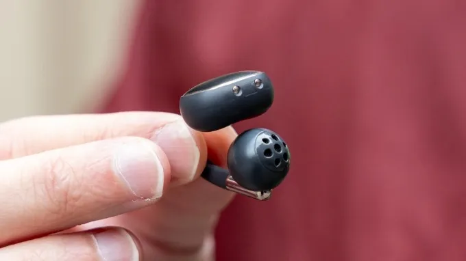 Trải nghiệm tương tác trực tiếp trên SoundPEATS Clip1 được nhà sản xuất hoàn thiện theo hướng tối ưu 