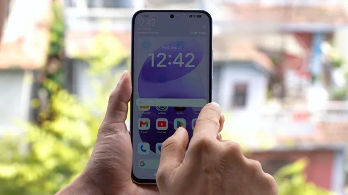 Xiaomi công bố máy đạt 700 nits ở điều kiện tiêu chuẩn
