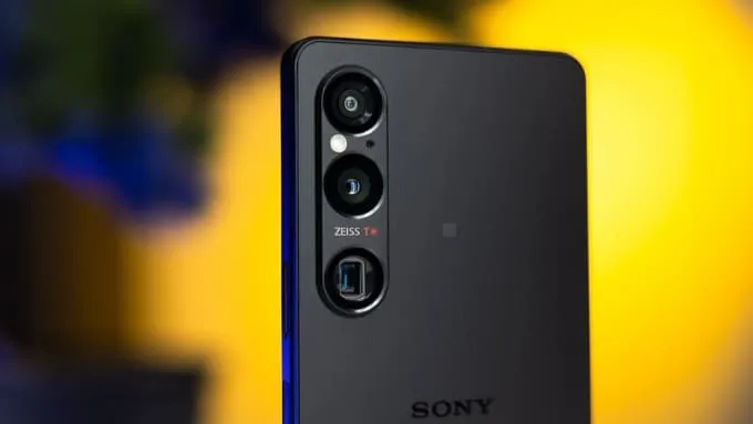 Sony hợp tác với Zeiss trên các dòng smartphone Xperia cao cấp