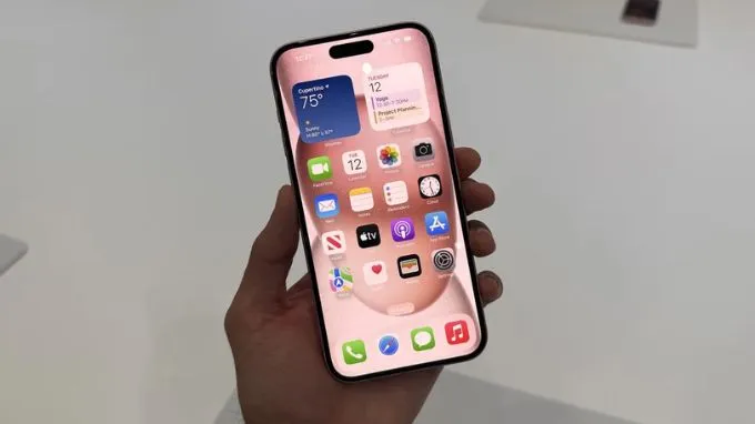 Độ sáng màn hình iPhone 15 được nâng cấp
