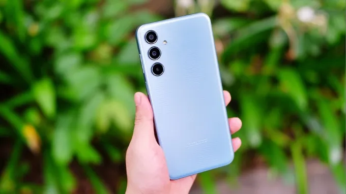 Samsung Galaxy M35 5G là lựa chọn rất đáng cân nhắc đối với học sinh
