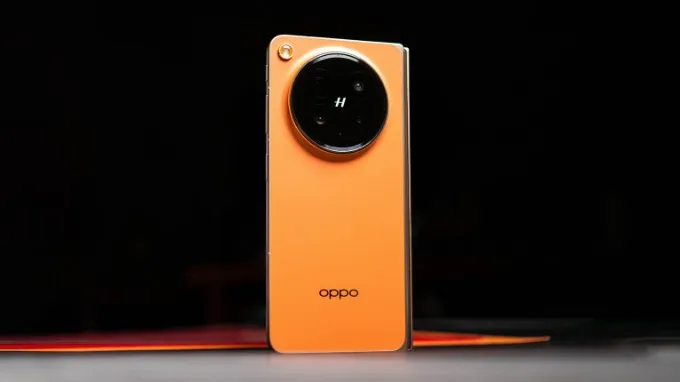OPPO Find N6 được giới thiệu vào tháng 3/2026