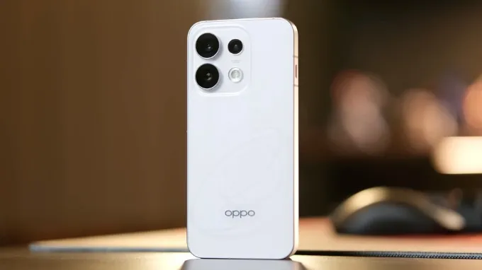 OPPO Reno16 F 5G chính thức gia nhập thị trường Việt Nam vào tháng 7/2026
