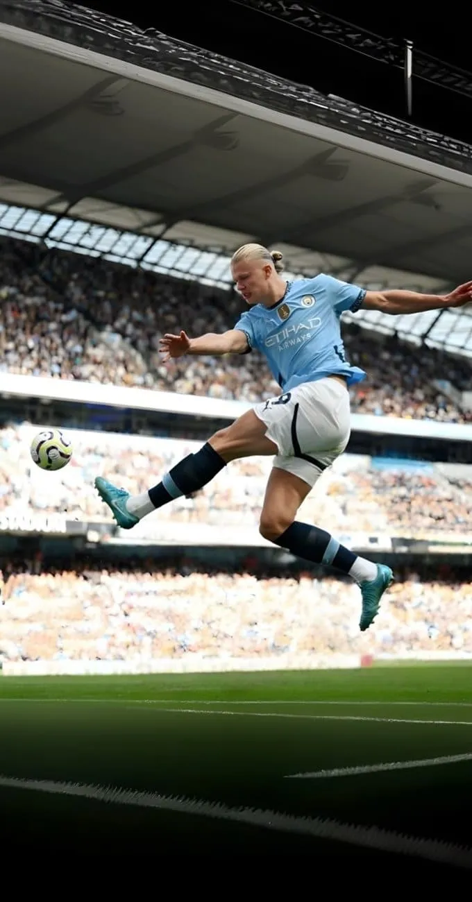 Hình nền Haaland trong màu áo Manchester City