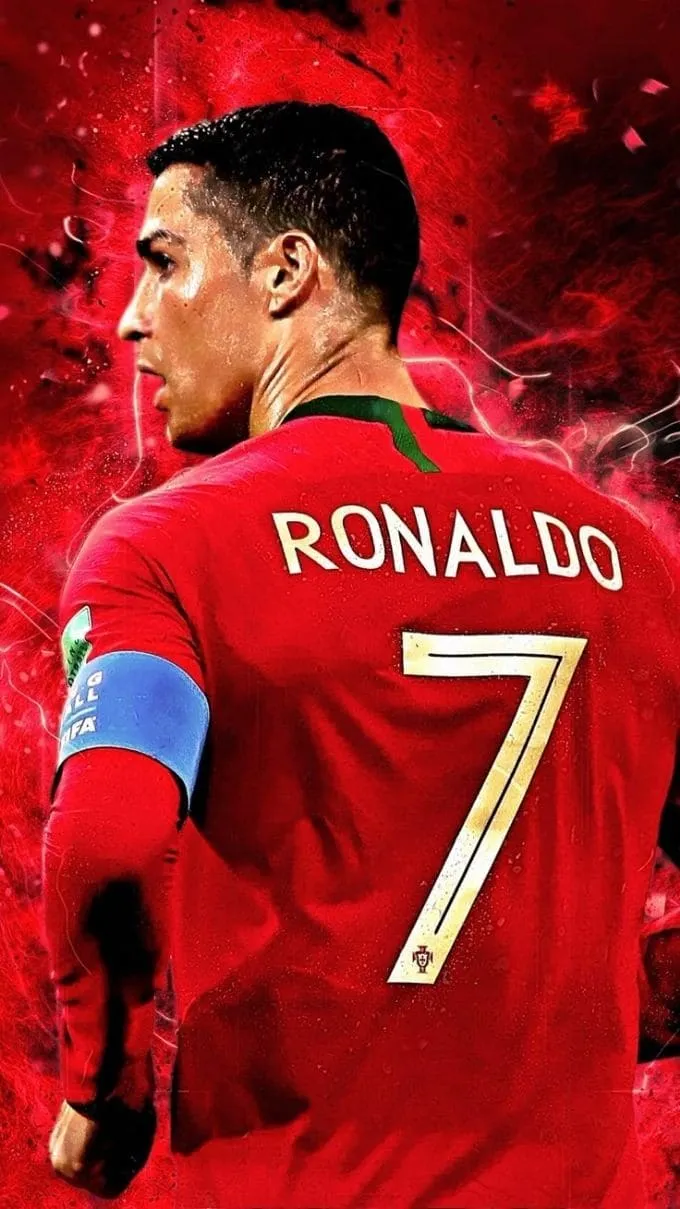 Hình nền Ronaldo trong màu áo đội tuyển quốc gia và Al Nassr