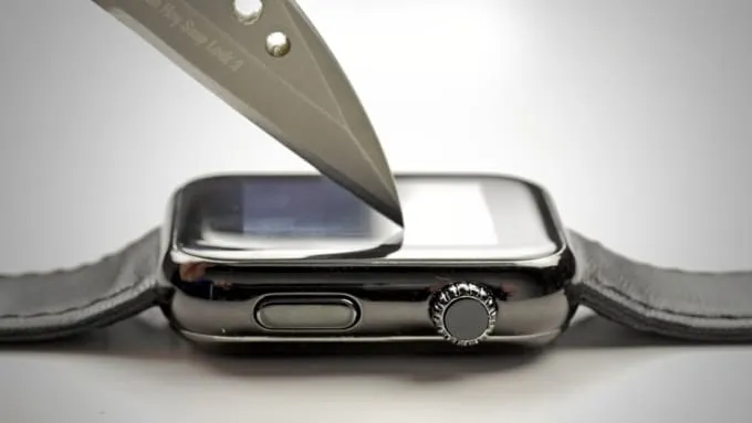 Ưu điểm của kính Ion X trên smartwatch
