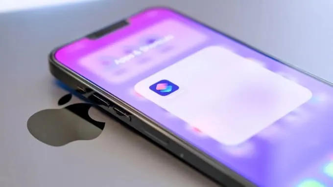 Shortcuts tạo tác vụ bằng AI