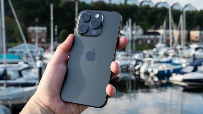 iPhone 15 Pro cũ là sự lựa chọn lý tưởng cho những người dùng yêu thích sự nhỏ gọn