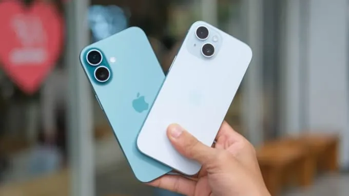 So sánh trọng lượng iPhone 16 với iPhone 15