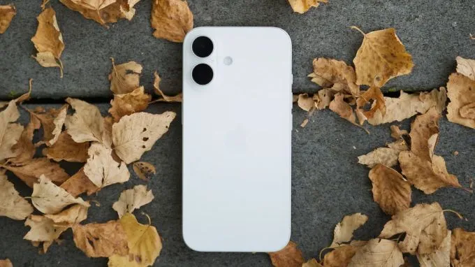 iPhone 16 Plus màu Trắng (White