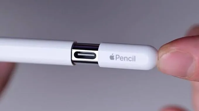 iPhone Duo tương thích với phiên bản Apple Pencil USB-C