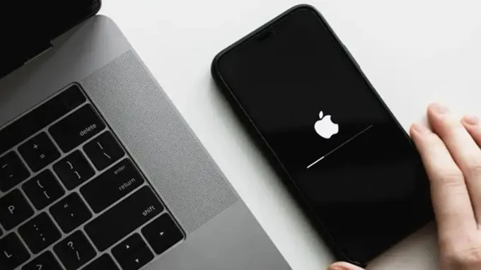 Khi nào nên chạy lại phần mềm iPhone?
