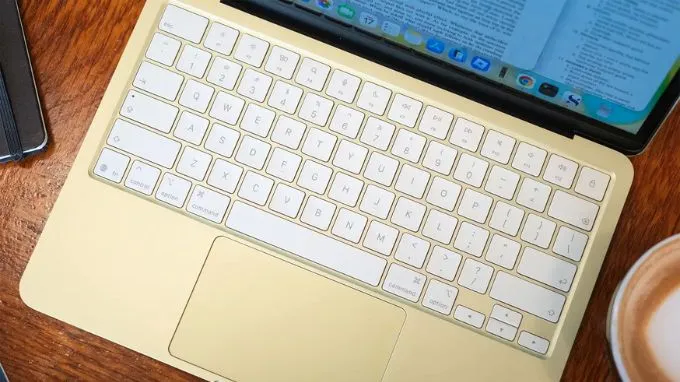 Không có Touch ID có ảnh hưởng đến trải nghiệm MacBook Neo 256GB không?