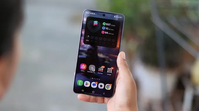 Samsung Galaxy S26 Plus được trang bị màn hình 6.7 inch