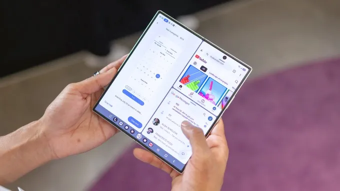 Kích thước Z Fold8 Ultra phù hợp với người dùng ưu tiên không gian hiển thị lớn