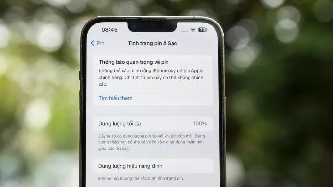 Kiểm tra tình trạng pin sau khi thay
