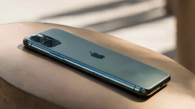 Cần lưu ý gì khi mua iPhone 11 Pro Max cũ?