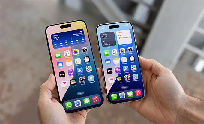 iPhone 16 Pro Max lớn hơn, rộng hơn và nặng hơn 28g so với bản iPhone 16 Pro