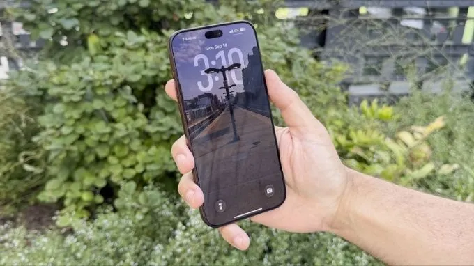 iPhone 18 Pro Max sở hữu màn hình 6.9 inch