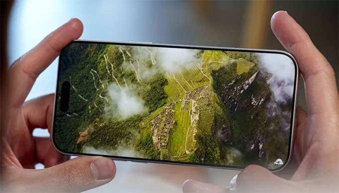 iPhone 18 Pro Max vs iPhone 17 Pro Max đều sở hữu màn hình OLED ProMotion