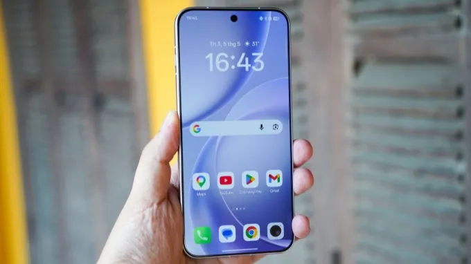 OPPO Find X9s được trang bị màn hình AMOLED kích thước 6.59 inch