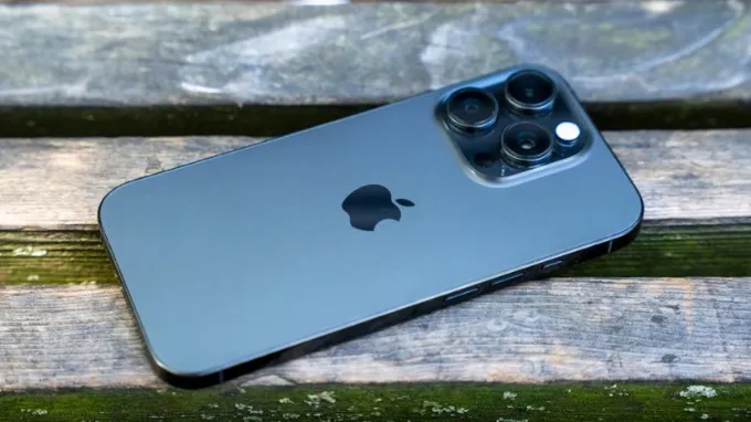 Nhược điểm khi mua iPhone 16 Pro cũ ở thời điểm hiện tại
