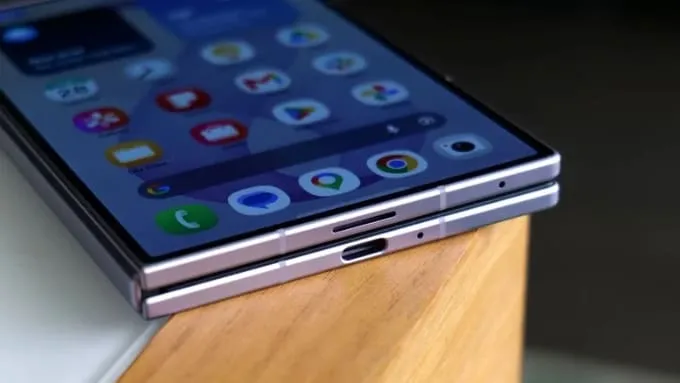Pin và sạc của Galaxy Z Fold8 là một điểm cần cân nhắc