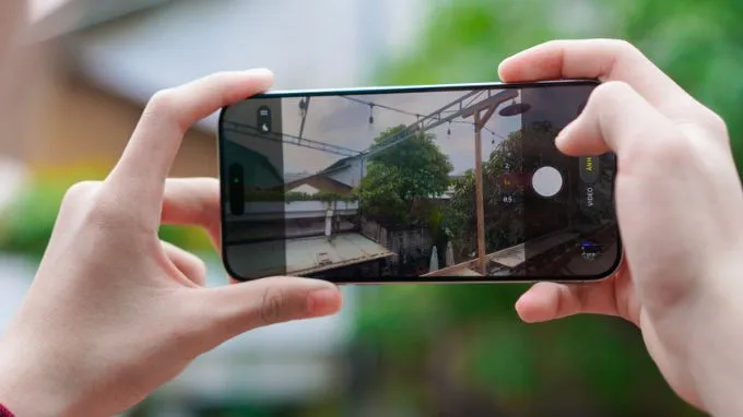 Đánh giá công nghệ Photonic Engine trên camera iPhone 15 Pro Max