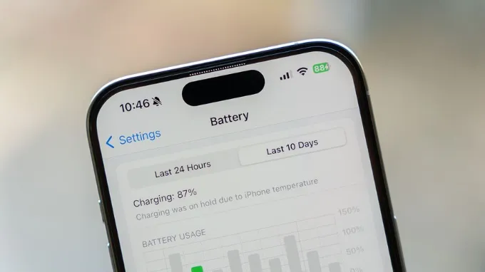 iPhone 15 Pro được trang bị viên pin dung lượng 3.274 mAh
