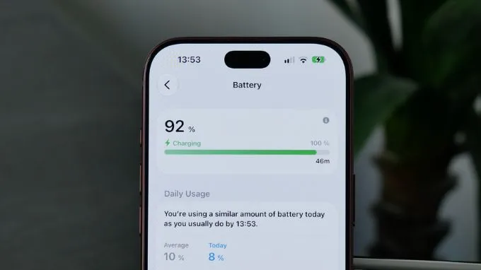 iPhone 18 Pro có thể đạt khoảng 50% pin trong 15 phút