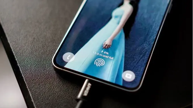Về dung lượng pin và công nghệ sạc
