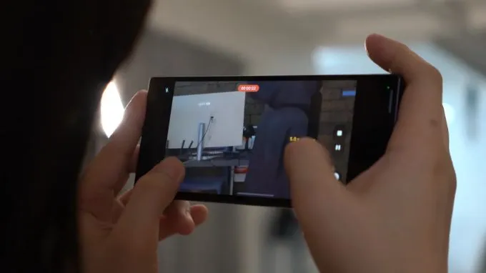 Quay video 8K với camera góc siêu rộng 50MP