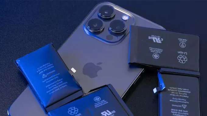 Rủi ro khi mua iPhone cũ pin 100% bị can thiệp kỹ thuật