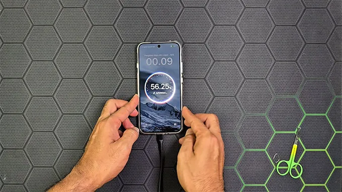 OPPO Reno16 F trang bị viên pin 7.000mAh